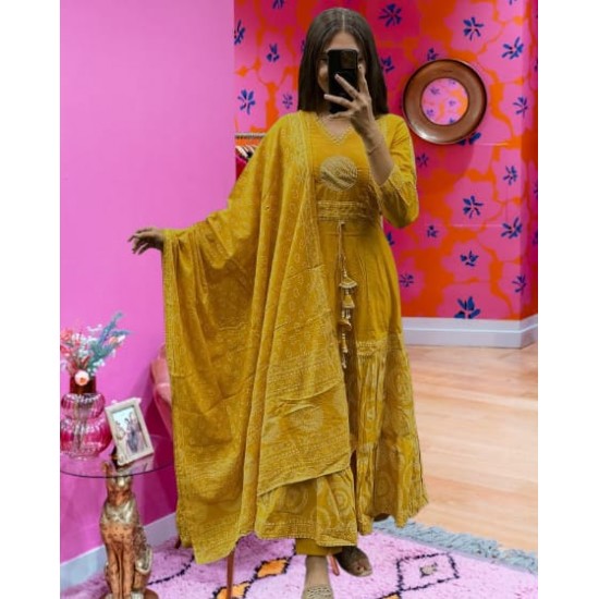 Beautiful New Anarkali dress/gown with pant & Beautiful Dupatta for festive  occasion