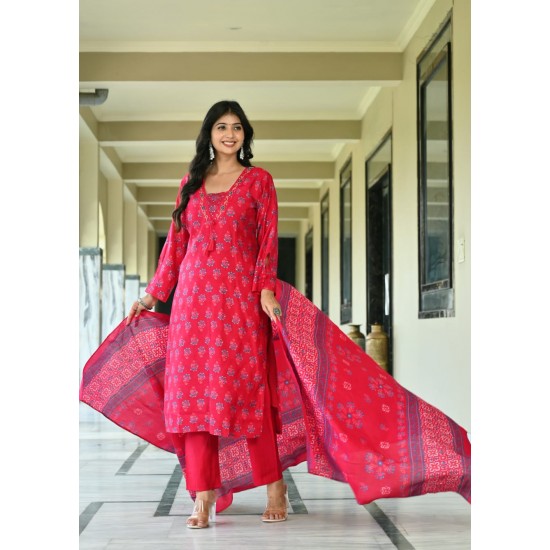 Beautiful party/festive wear kurta set with dupatta  