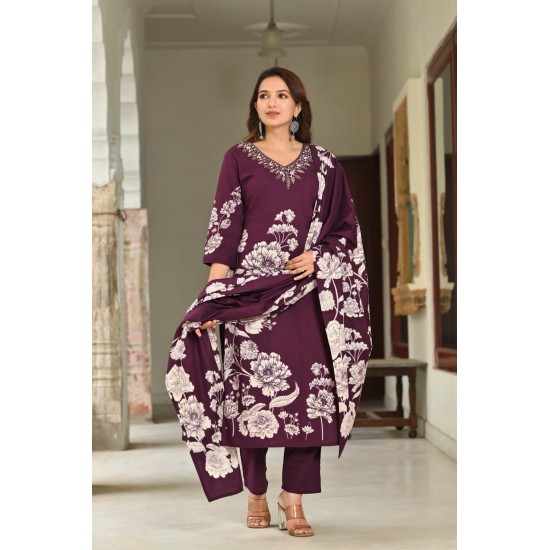 Kurta with V neck and beautifully design on neck in rayon silk fabric.