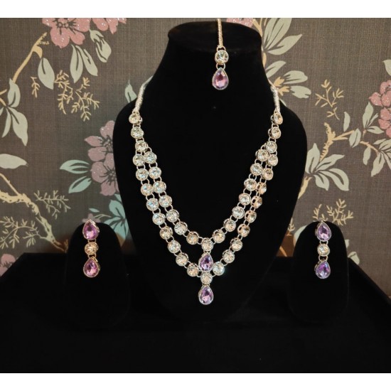 Kundan Necklace set_Express your love and emotions for each other by wearing this jewelry