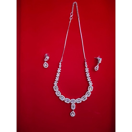 TRENDING AD JEWELLERY SET