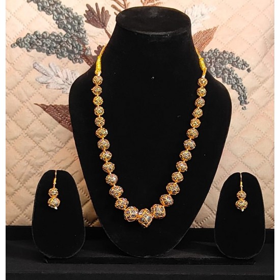 Antique gold-toned Ball necklace with matching filigree drop earrings