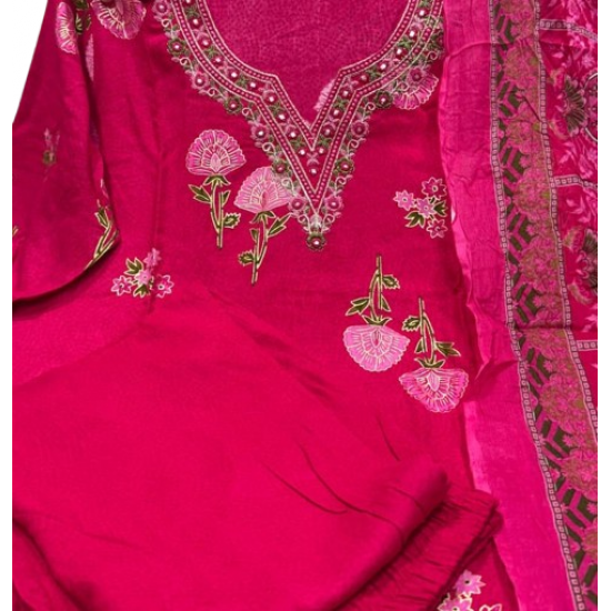 Enjoy Your Festival & wedding with Our Beautiful 3pc suit set with chiffon dupatta with beautiful design.