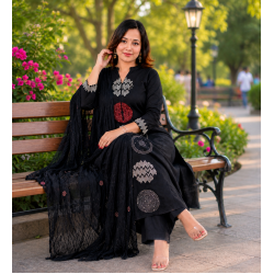 Abstract cotton 3 Piece set for work & casual wear floral on kurta & slit with highlights and beautiful placed dupatta Blue
