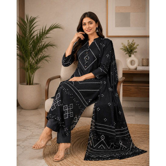 Very amazing kurta palazo set which makes your looks very impressive and stunning Black
