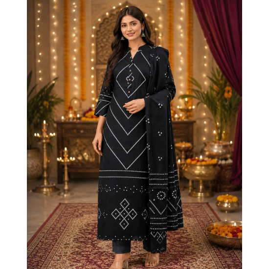 Very amazing kurta palazo set which makes your looks very impressive and stunning Black