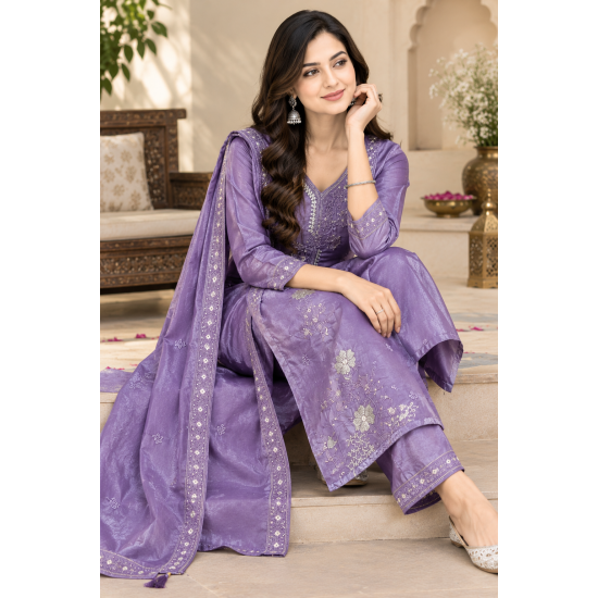 Silk Blend trending fabric heavy design suits with this stunning color Purple