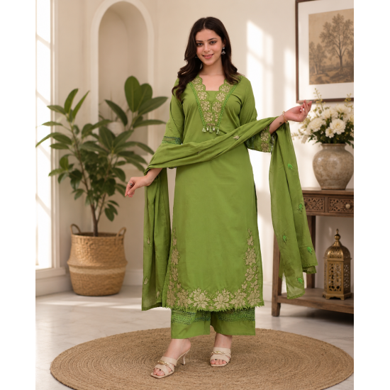 DESIGNER SUIT SET WITH EMBROIDERY WORK AND KODI LATKAN GREEN
