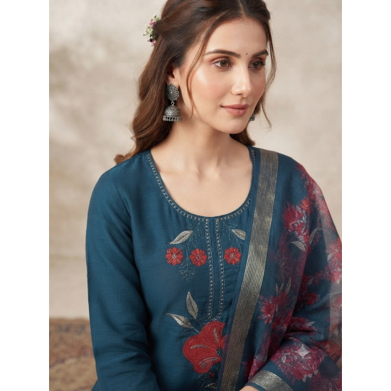 Elegant Mulchanderi Women's Blue Embroidered Kurta palazzo Dupatta set Dark Blue