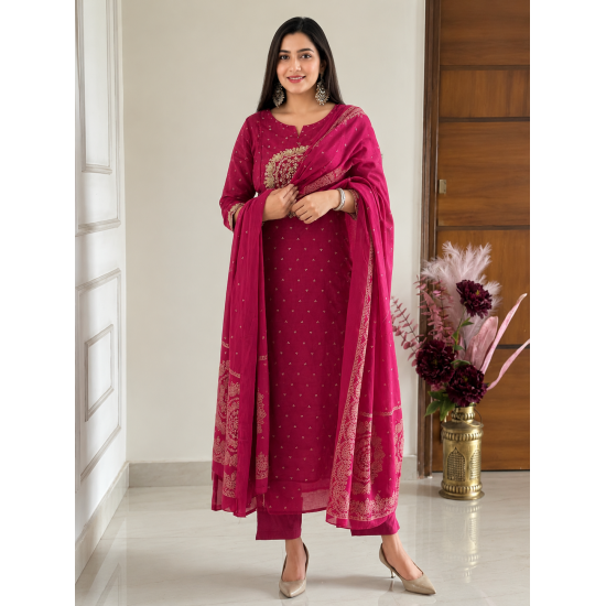 Elevate your ethnic wardrobe with this elegant special suit set pink