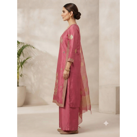 Glass chiffon trending fabric With glossy finish Pink