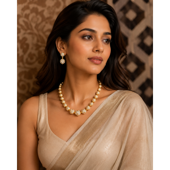 Antique gold-toned Ball necklace with matching filigree drop earrings-White