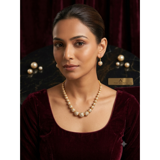 Antique gold-toned Ball necklace with matching filigree drop earrings-White